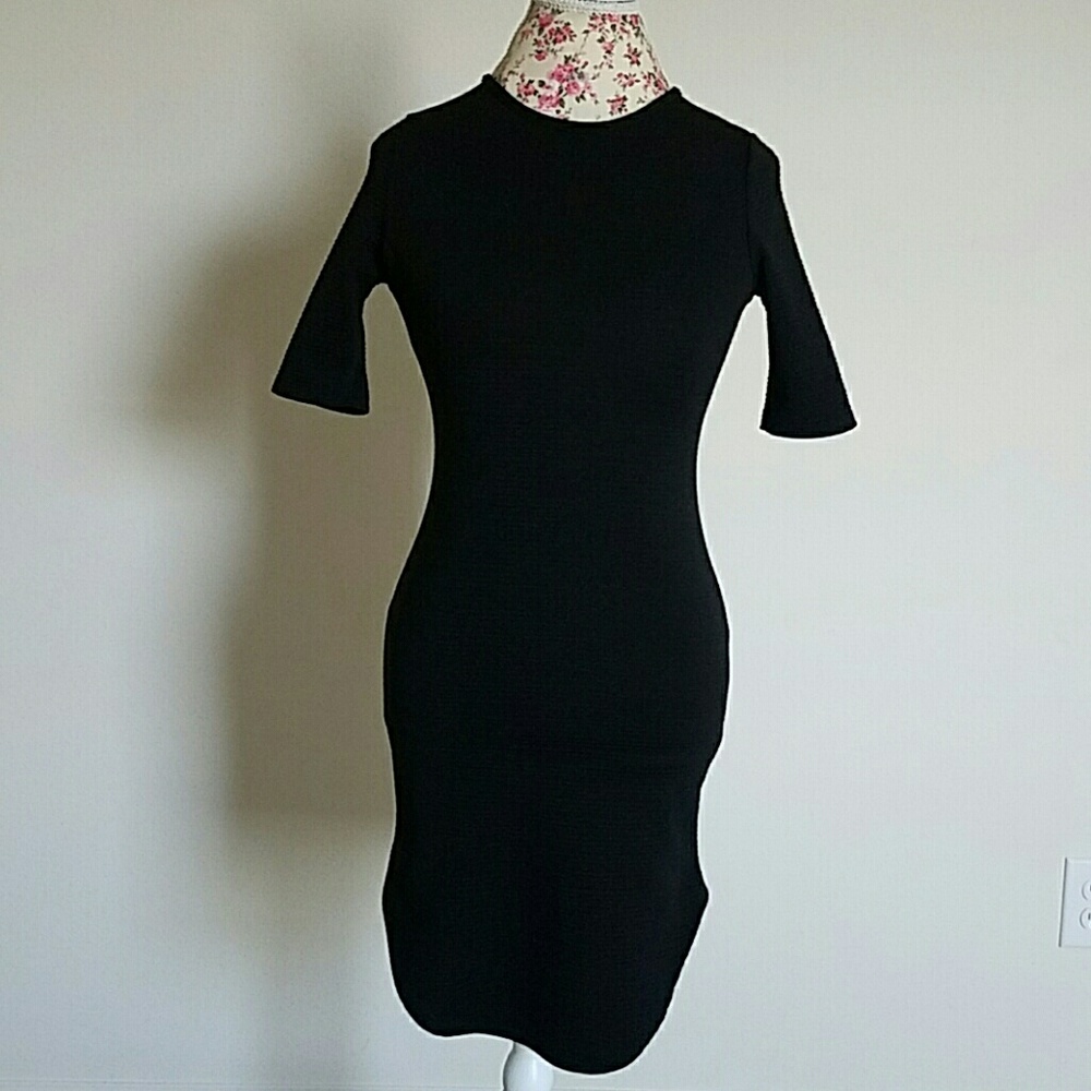 ✨A'GACI BLACK DRESS size small